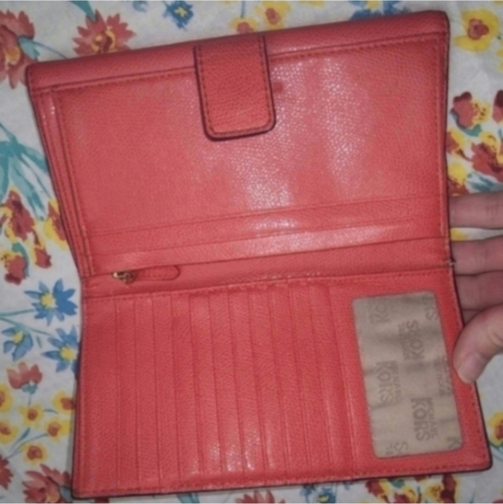 Michael Kors Coral Leather Continental Wallet